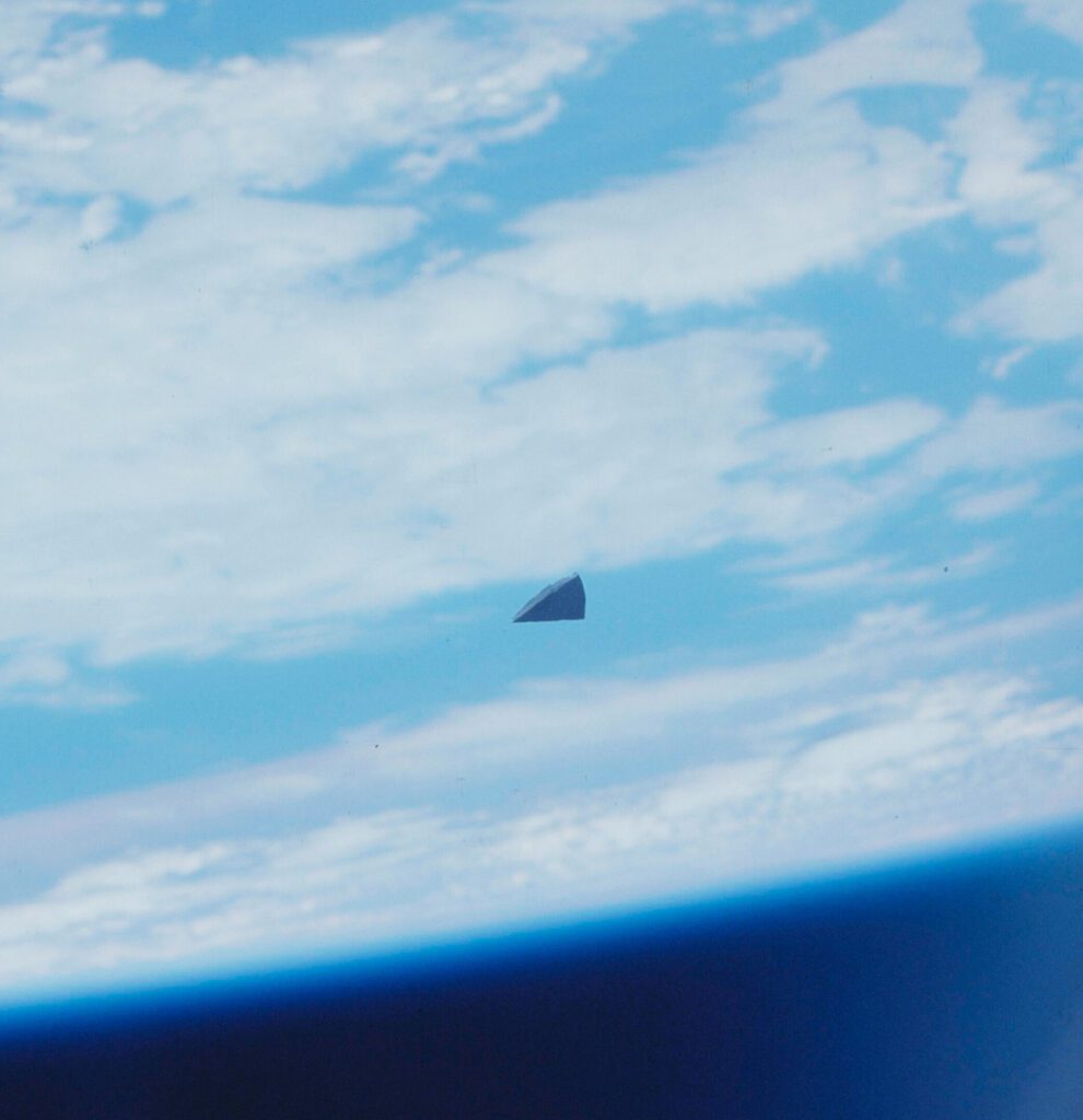 1986 traingle secret nasa archives mystery 2