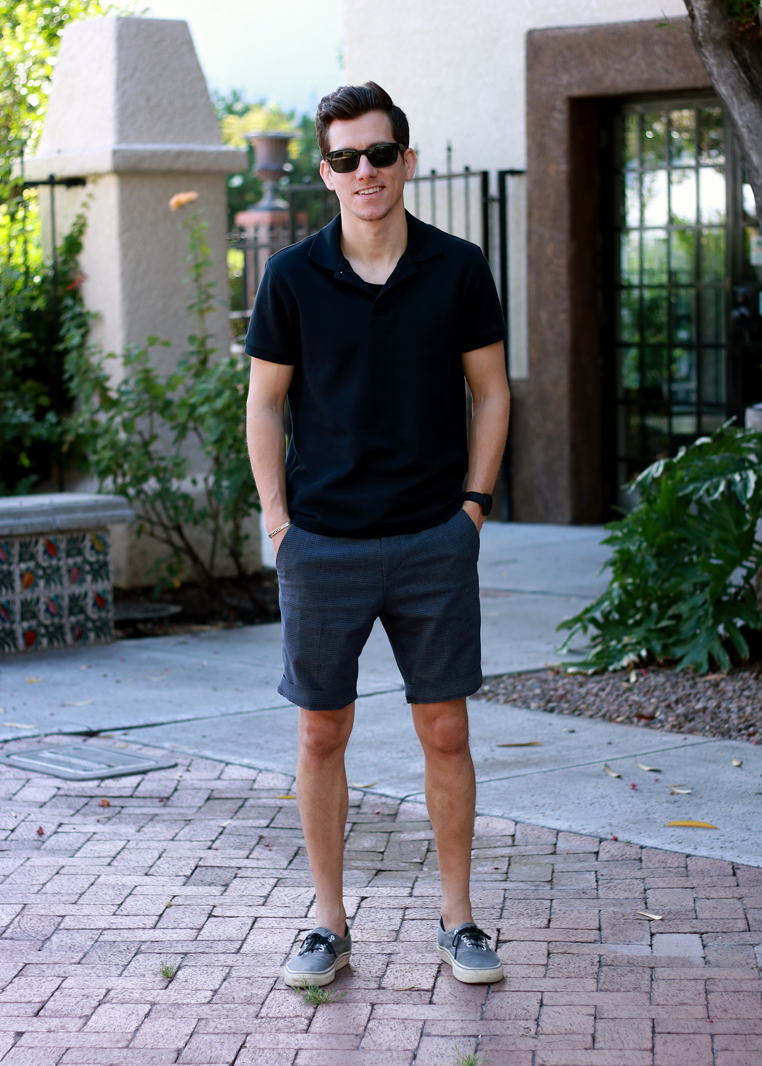 Small scale pattern shorts