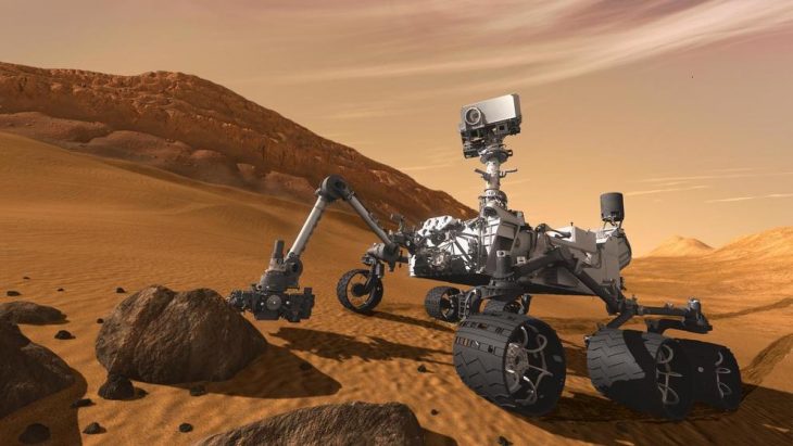 5www.ecestaticos.com the robot curiosity encu ... of liquid water on Mars 730x411 The 5 most important scientific advances that opened his eyes to the world this decade