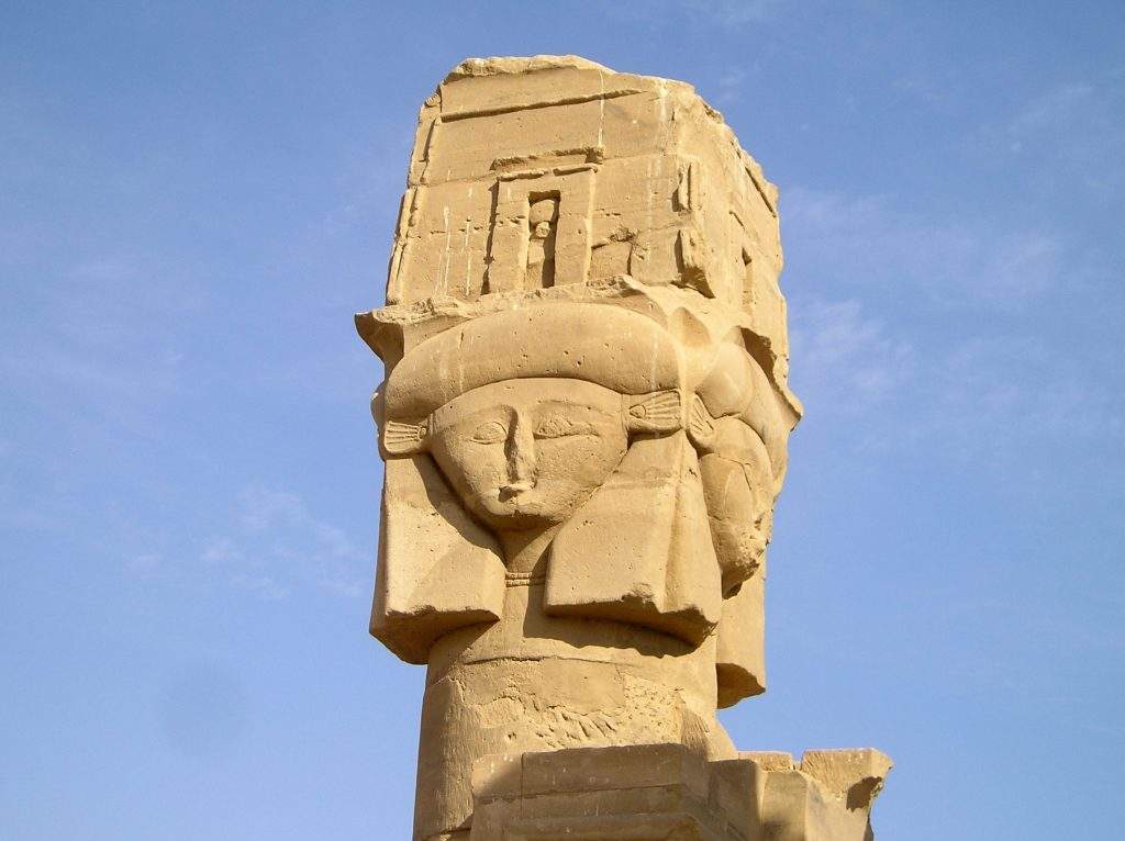 1578287655 434 The mistress of the stars goddess of love music