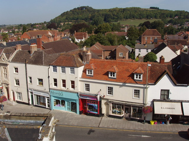 1582712887 219 Loud rumble dead pigeons mutilated rats and UFOs