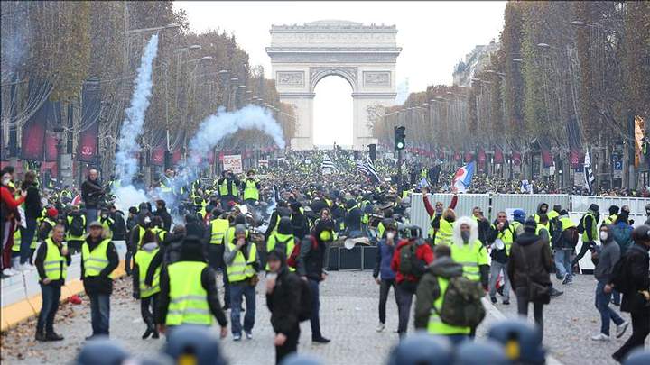 1585076584 727 Does a pandemic serve to impose a New World Order