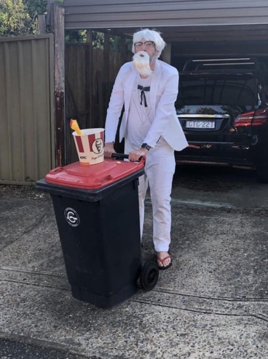 Australians dress up to take out trash People in Australia dress up to take out trash and quarantine fun