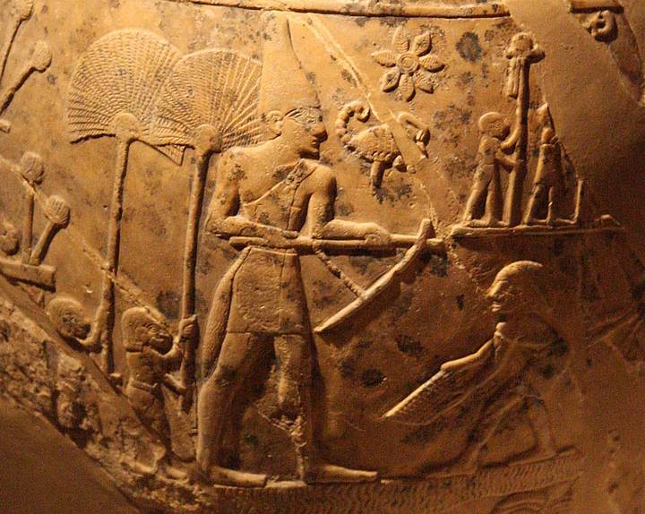1596168671 289 The three pyramids of Giza in an ostrich egg over