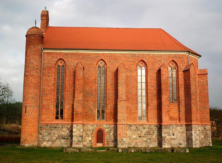 archaeologists discover a secret crypt that could lead to the